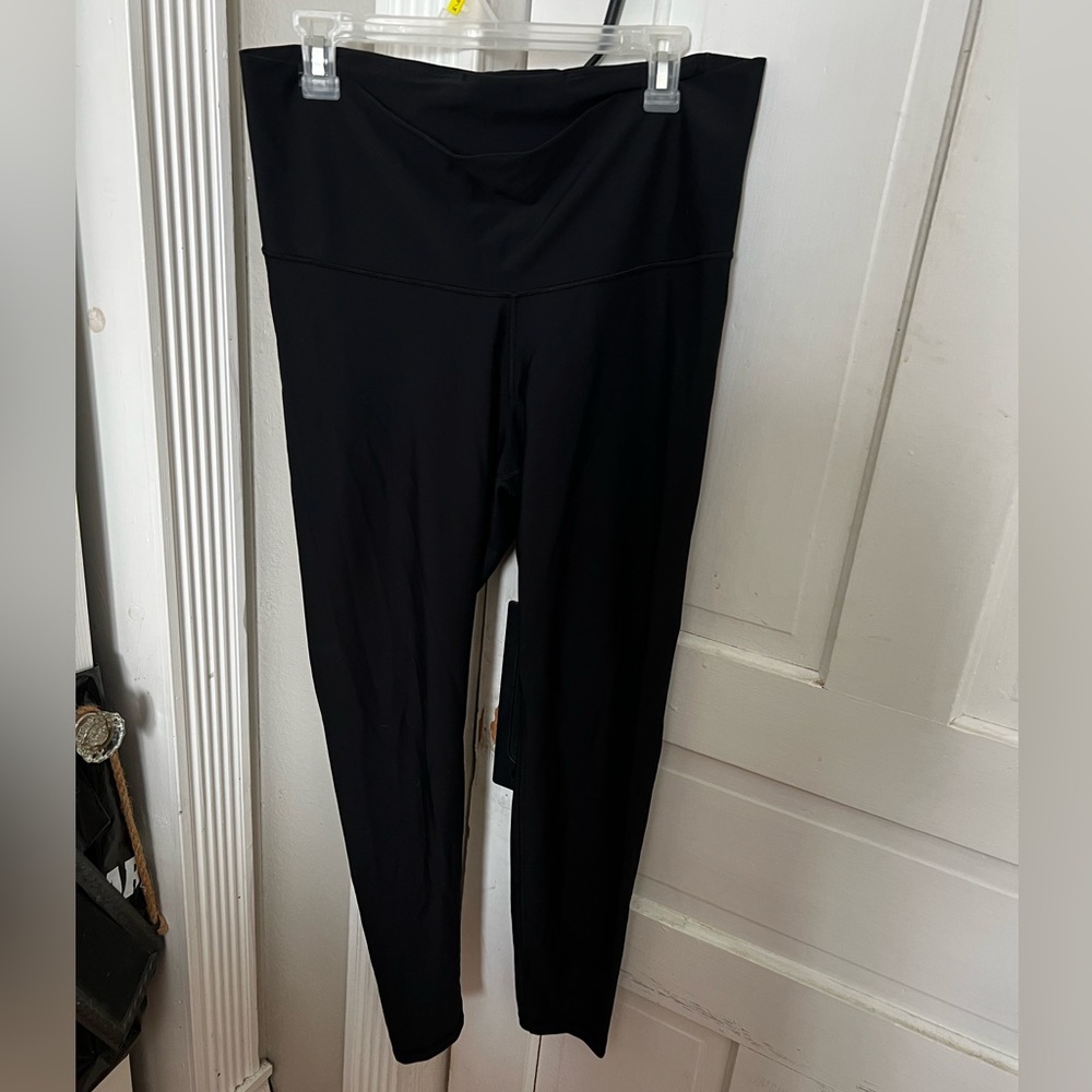 Full length Old Navy leggings ￼